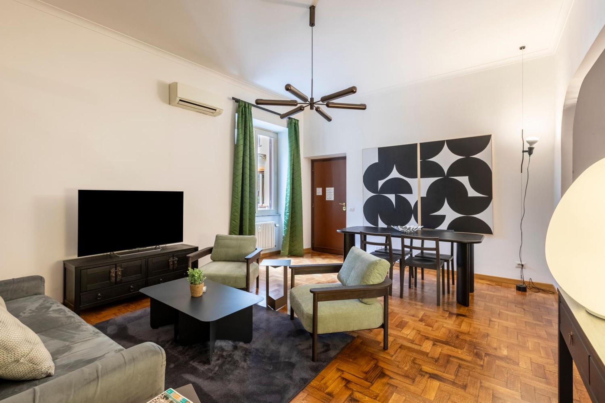 Romac - Condotti Suite By Spanish Steps Экстерьер фото