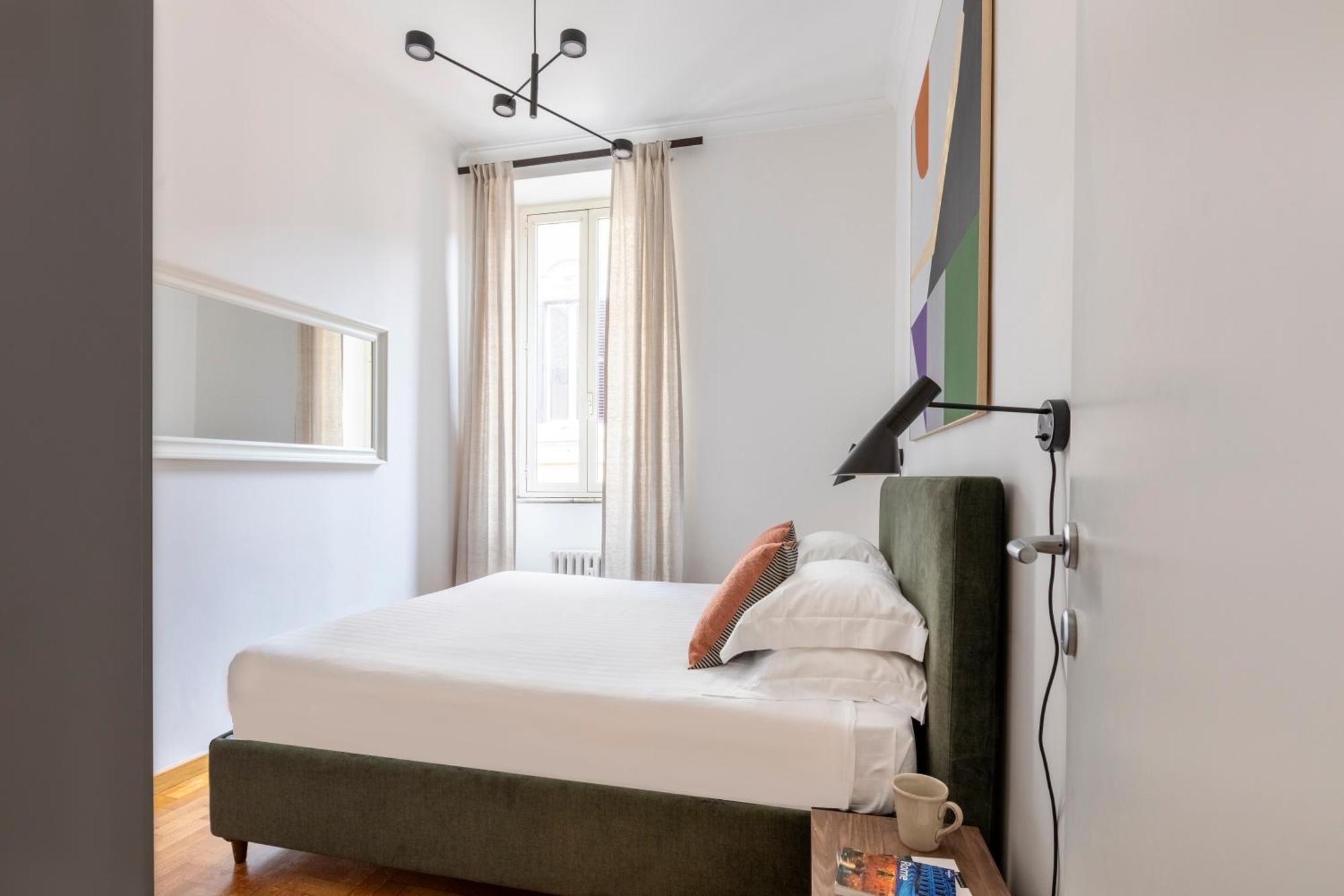 Romac - Condotti Suite By Spanish Steps Экстерьер фото